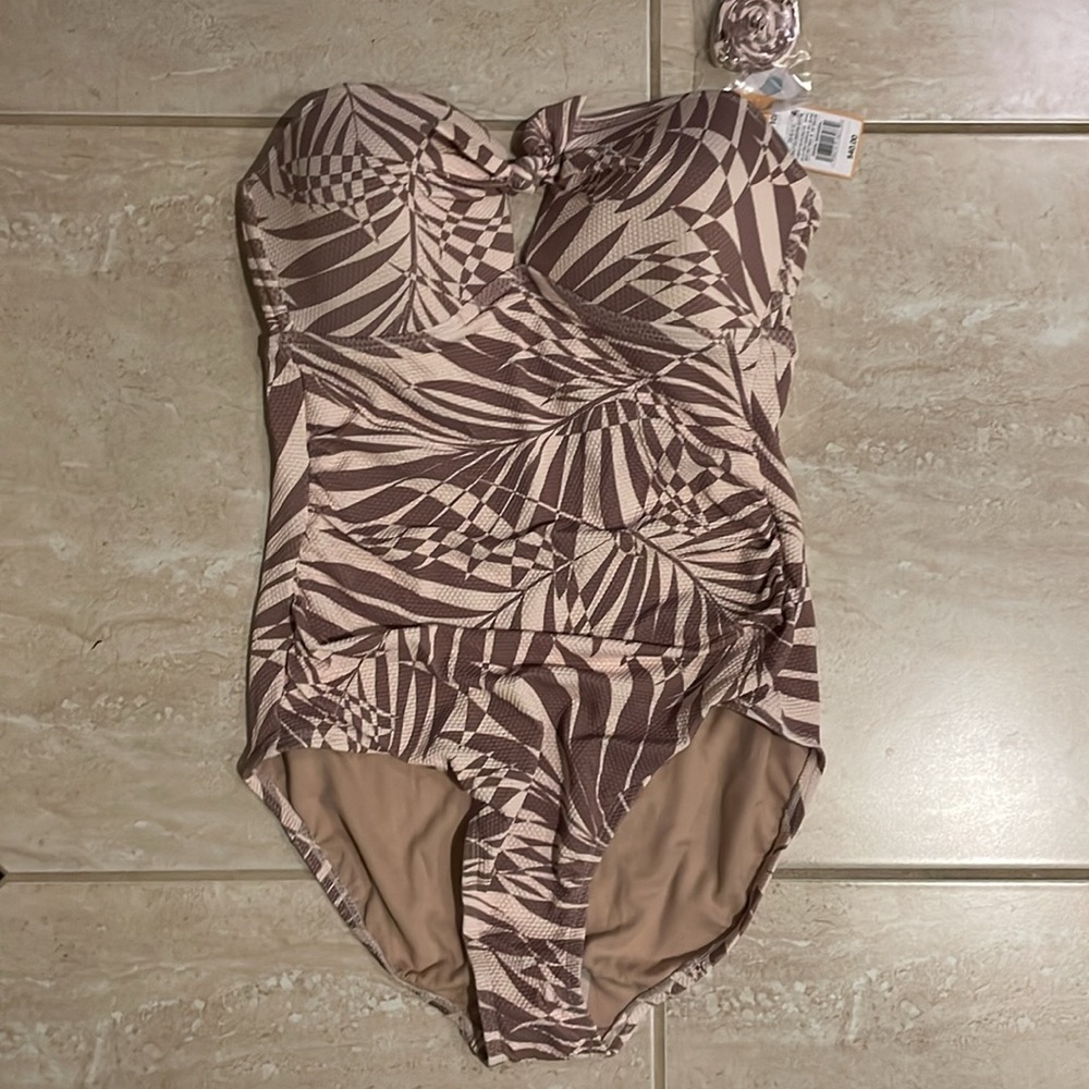 NWT M (8-10) Target Bathing Suit